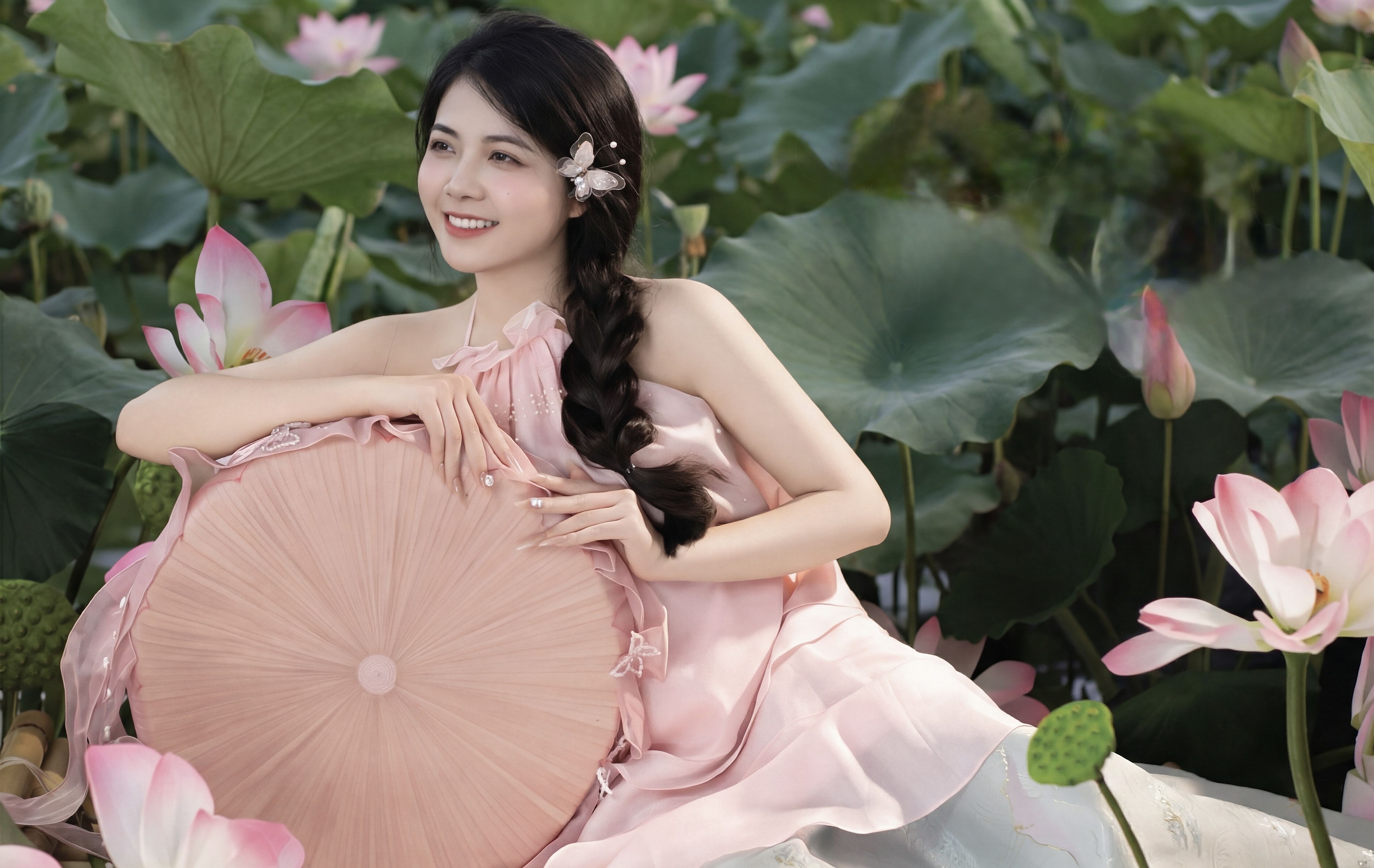 Lotus Muse: Brand Identity & Character Consistency - 6